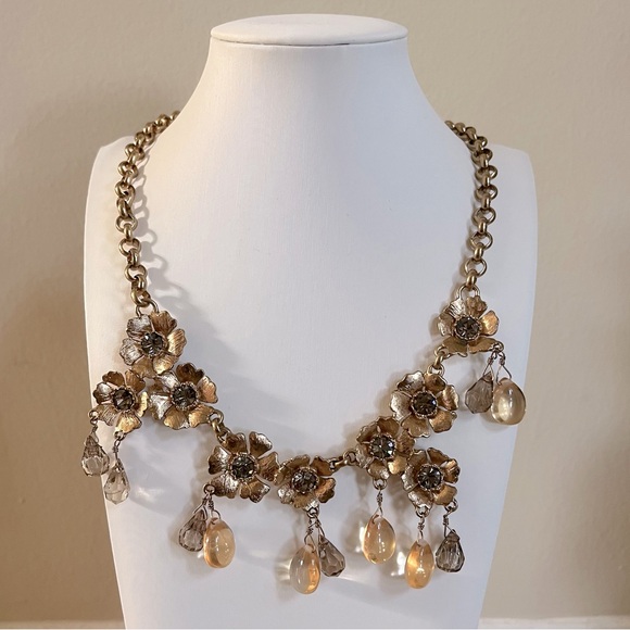 J. Crew Asymmetrical Gold Flower & Crystal Rhinestone Statement Necklace Rare - Picture 12 of 13